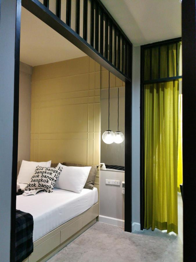 Chomm House Bed and Breakfast Bangkok Exteriör bild