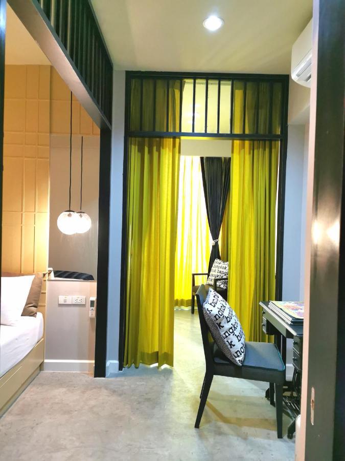 Chomm House Bed and Breakfast Bangkok Exteriör bild