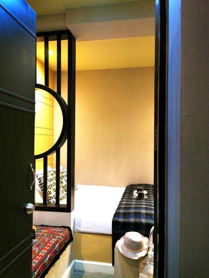 Chomm House Bed and Breakfast Bangkok Rum bild