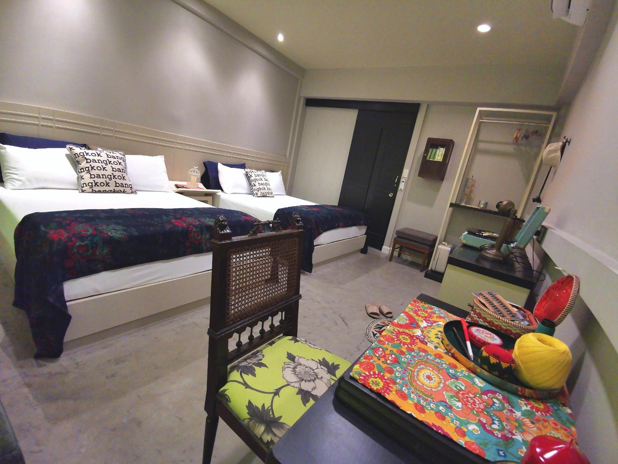 Chomm House Bed and Breakfast Bangkok Rum bild